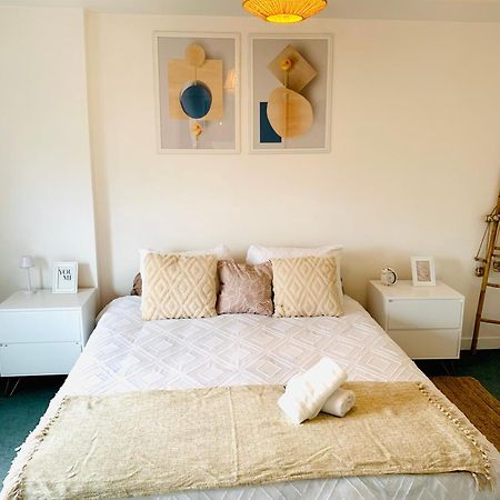 Le Bali Cosy House - T2 Lumineux Et Moderne En Plein Centre Ville De Maisons-Alfort Dış mekan fotoğraf