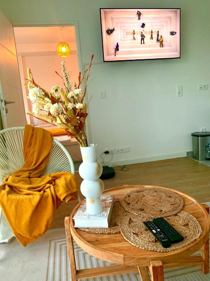 Le Bali Cosy House - T2 Lumineux Et Moderne En Plein Centre Ville De Maisons-Alfort Dış mekan fotoğraf